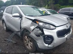 KNDPMCAC5J7418141 2018 KIA SPORTAGE