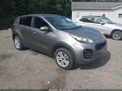 KNDPMCAC5J7451365 2018 KIA SPORTAGE