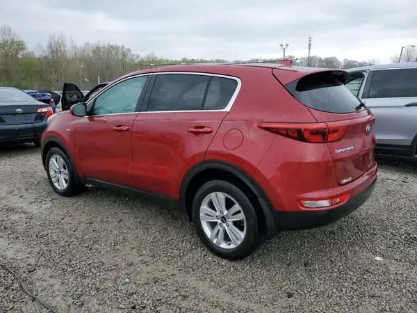 KNDPMCAC5J7462446 2018 KIA SPORTAGE - Image 2