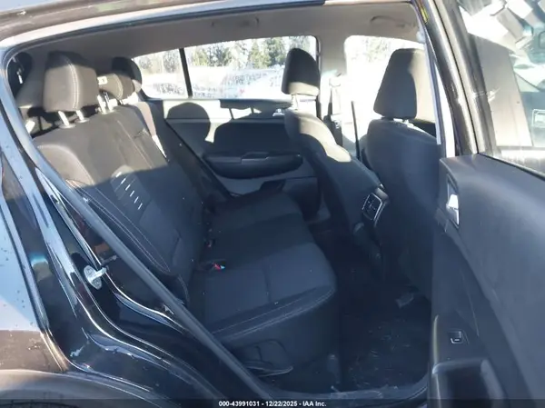 KNDPMCAC5J7462754 2018 KIA SPORTAGE - Image 8