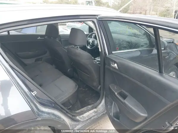 KNDPMCAC5J7474922 2018 KIA SPORTAGE - Image 8