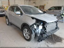 KNDPMCAC5J7481689 2018 KIA SPORTAGE