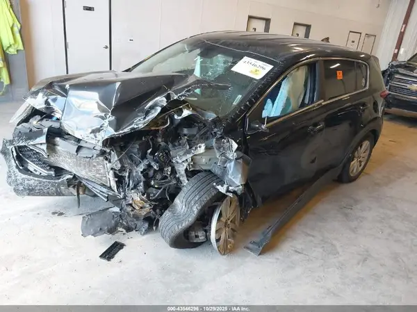 KNDPMCAC5J7486424 2018 KIA SPORTAGE - Image 2