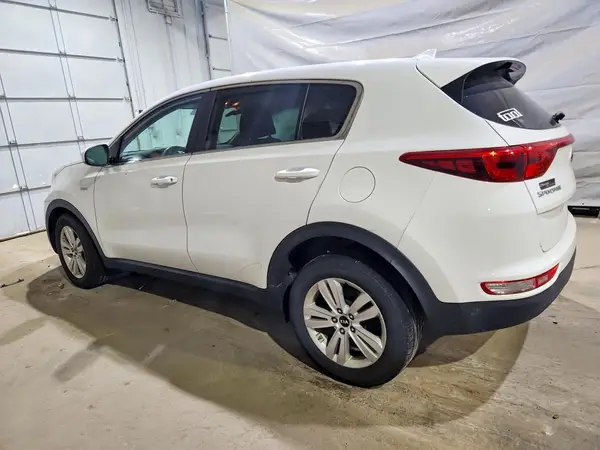 KNDPMCAC5K7498767 2019 KIA SPORTAGE - Image 2