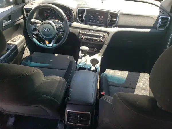 KNDPMCAC5K7505930 2019 KIA SPORTAGE - Image 8