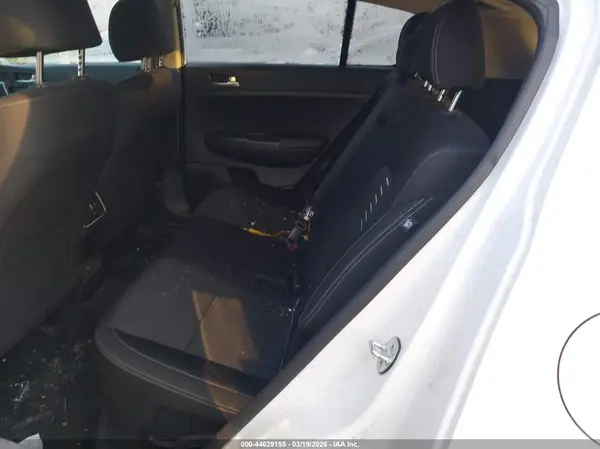 KNDPMCAC5K7515521 2019 KIA SPORTAGE - Image 8