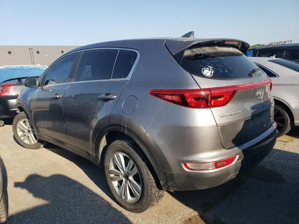 KNDPMCAC5K7529368 2019 KIA SPORTAGE - Image 2