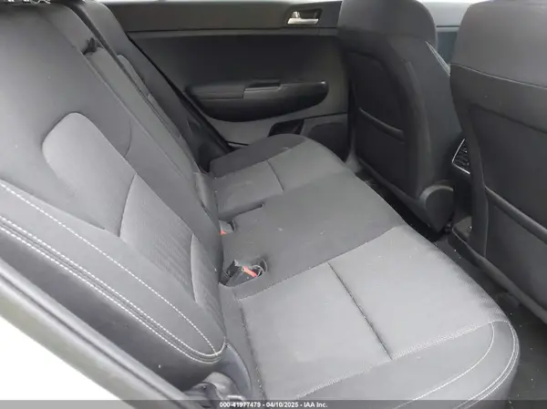 KNDPMCAC5K7531976 2019 KIA SPORTAGE - Image 8