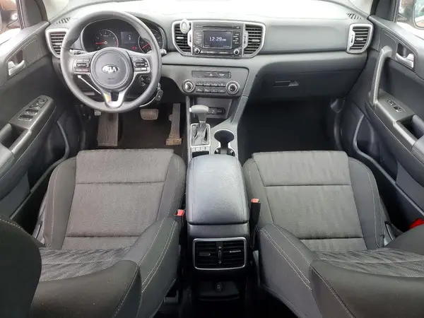 KNDPMCAC5K7539334 2019 KIA SPORTAGE - Image 8