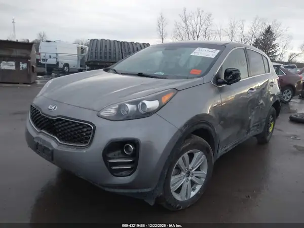 KNDPMCAC5K7539415 2019 KIA SPORTAGE - Image 2