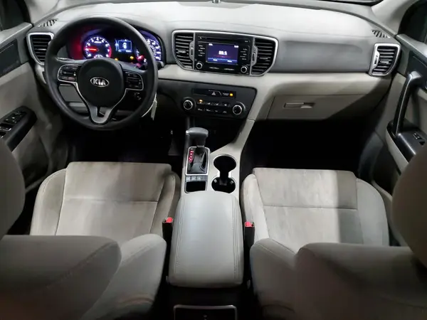 KNDPMCAC5K7555937 2019 KIA SPORTAGE - Image 8