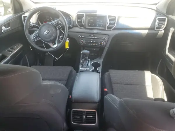 KNDPMCAC5K7559583 2019 KIA SPORTAGE - Image 8