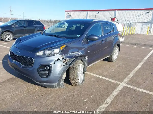 KNDPMCAC5K7570549 2019 KIA SPORTAGE - Image 2
