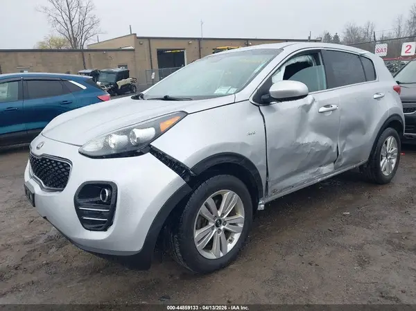 KNDPMCAC5K7591756 2019 KIA SPORTAGE - Image 2