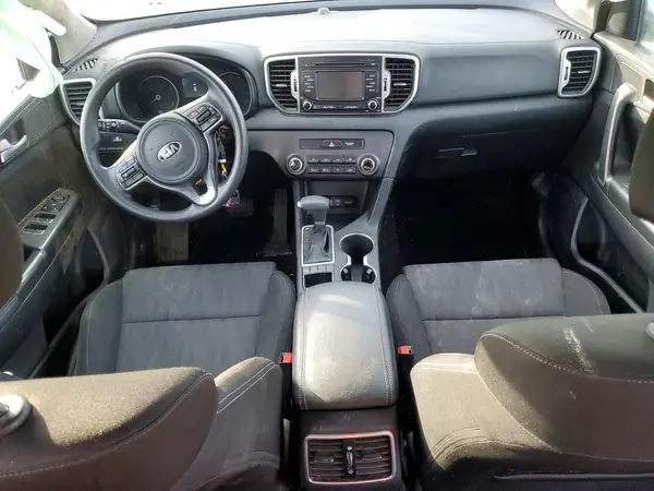 KNDPMCAC5K7592941 2019 KIA SPORTAGE - Image 8