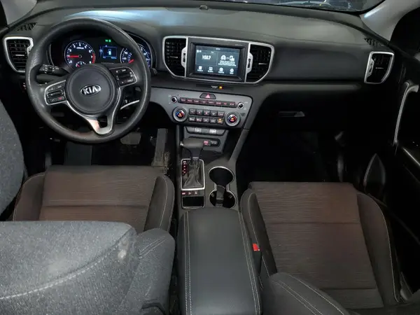 KNDPMCAC5K7597976 2019 KIA SPORTAGE - Image 8