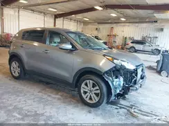 KNDPMCAC5K7598285 2019 KIA SPORTAGE