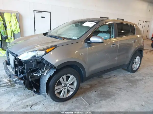 KNDPMCAC5K7598285 2019 KIA SPORTAGE - Image 2