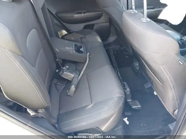 KNDPMCAC5K7600987 2019 KIA SPORTAGE - Image 8