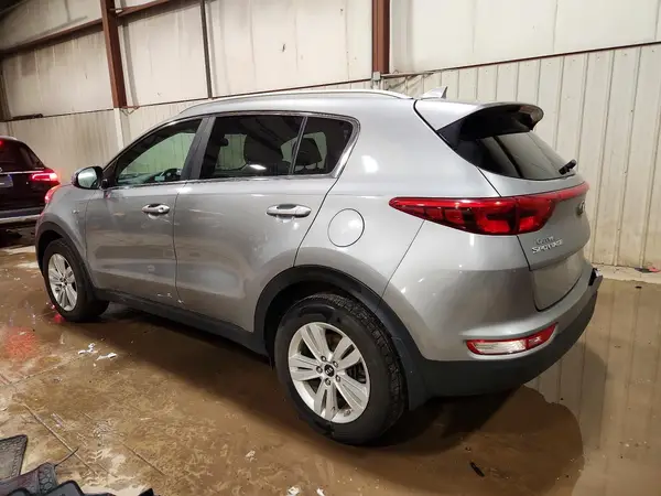 KNDPMCAC5K7602254 2019 KIA SPORTAGE - Image 2