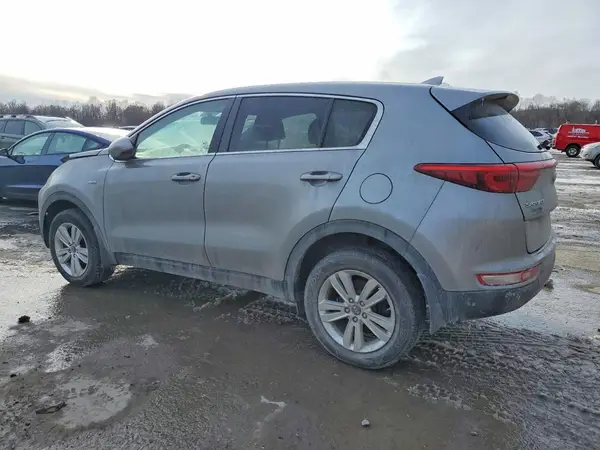 KNDPMCAC5K7602268 2019 KIA SPORTAGE - Image 2