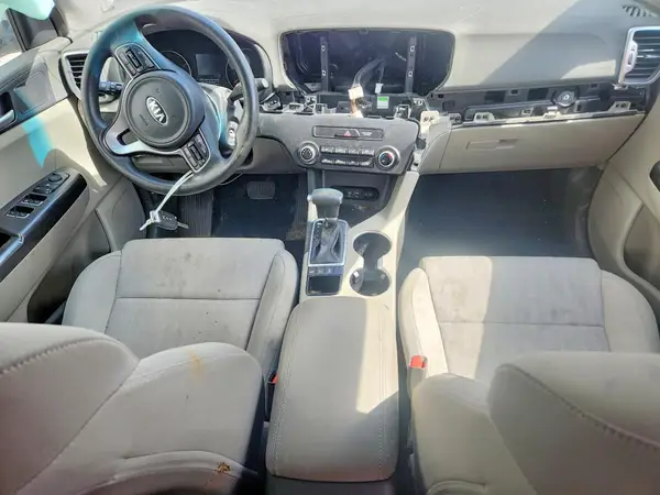 KNDPMCAC5K7608751 2019 KIA SPORTAGE - Image 8