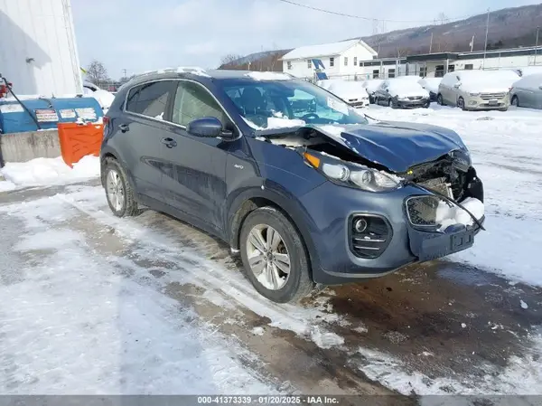 KNDPMCAC5K7610175 2019 KIA SPORTAGE - Image 1