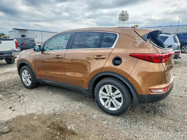 KNDPMCAC5K7615604 2019 KIA SPORTAGE - Image 2