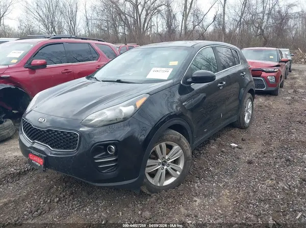 KNDPMCAC5K7616915 2019 KIA SPORTAGE - Image 2