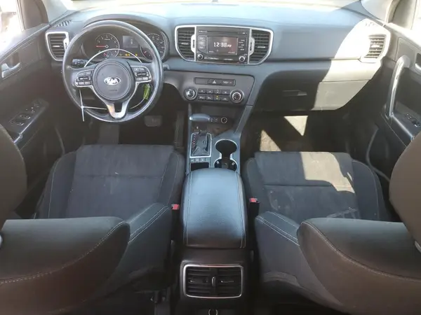 KNDPMCAC5K7619474 2019 KIA SPORTAGE - Image 8