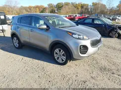 KNDPMCAC5K7621502 2019 KIA SPORTAGE