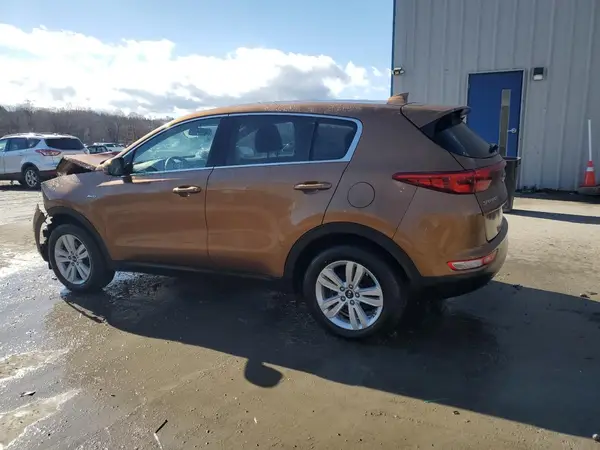 KNDPMCAC5K7626554 2019 KIA SPORTAGE - Image 2