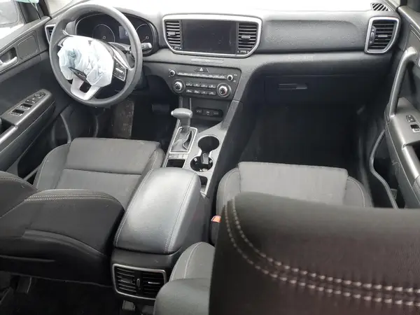 KNDPMCAC5L7638897 2020 KIA SPORTAGE - Image 8