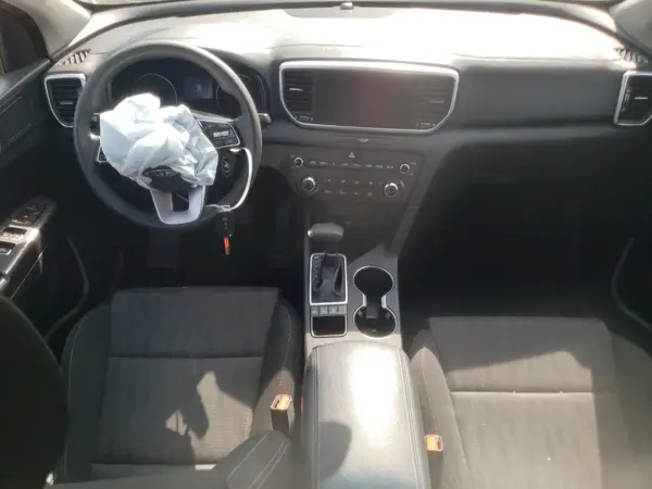 KNDPMCAC5L7747165 2020 KIA SPORTAGE - Image 8