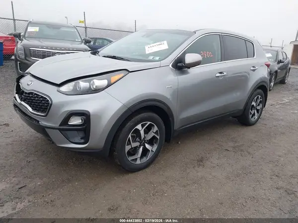 KNDPMCAC5L7750082 2020 KIA SPORTAGE - Image 2