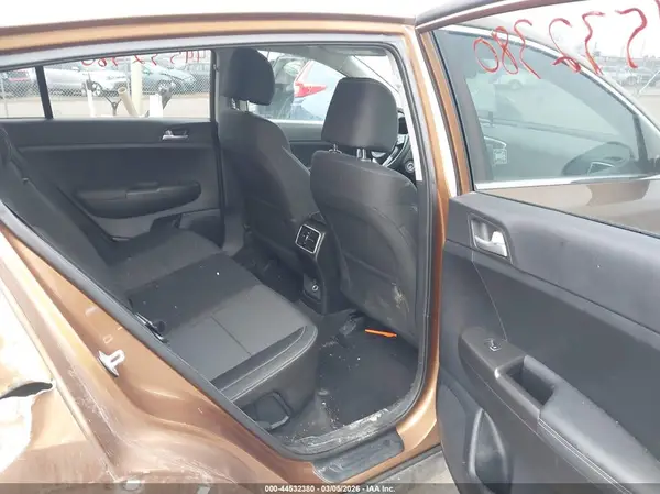 KNDPMCAC5L7794101 2020 KIA SPORTAGE - Image 8