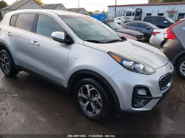 KNDPMCAC5L7816520 2020 KIA SPORTAGE - Image 1