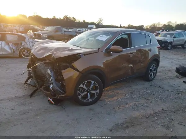 KNDPMCAC5M7847784 2021 KIA SPORTAGE - Image 2