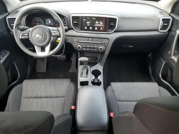 KNDPMCAC5M7863905 2021 KIA SPORTAGE - Image 8