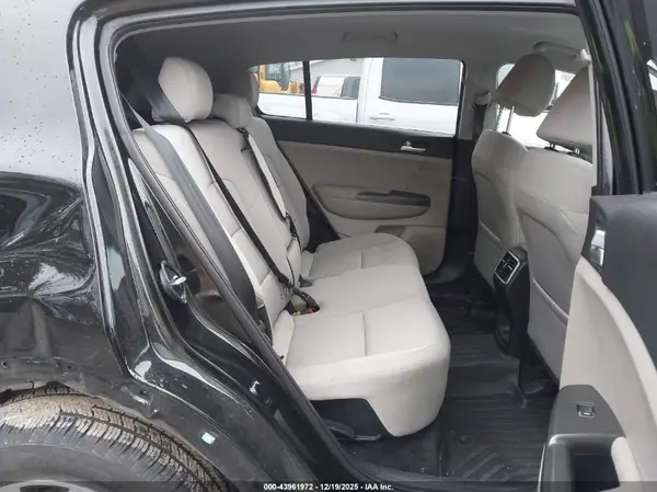 KNDPMCAC5M7902198 2021 KIA SPORTAGE - Image 8