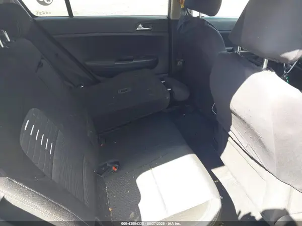 KNDPMCAC5M7917929 2021 KIA SPORTAGE - Image 8