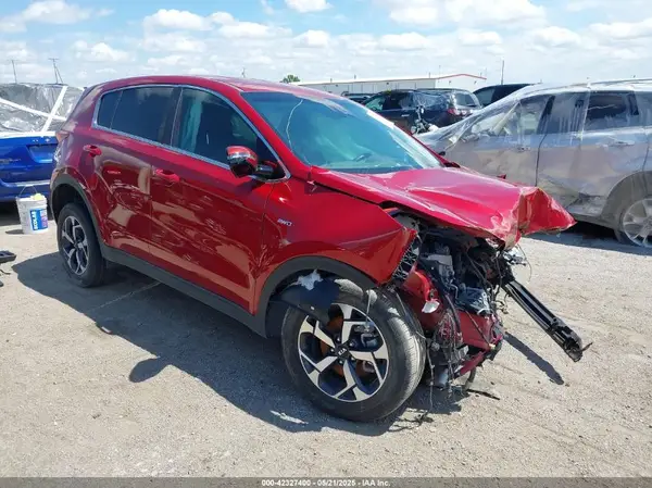 KNDPMCAC5M7939588 2021 KIA SPORTAGE - Image 1