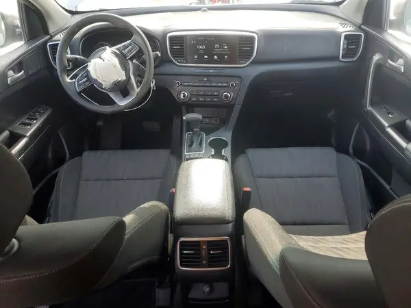KNDPMCAC5M7940871 2021 KIA SPORTAGE - Image 8
