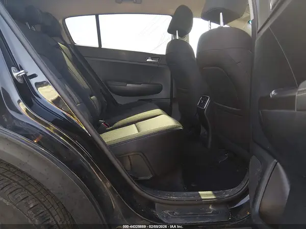 KNDPMCAC5M7942846 2021 KIA SPORTAGE - Image 8