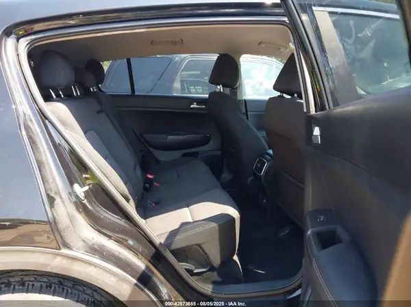 KNDPMCAC5N7007571 2022 KIA SPORTAGE - Image 8