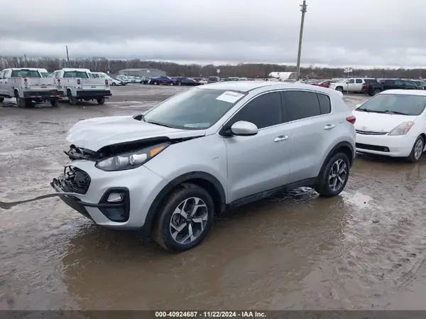 KNDPMCAC5N7021793 2022 KIA SPORTAGE - Image 2