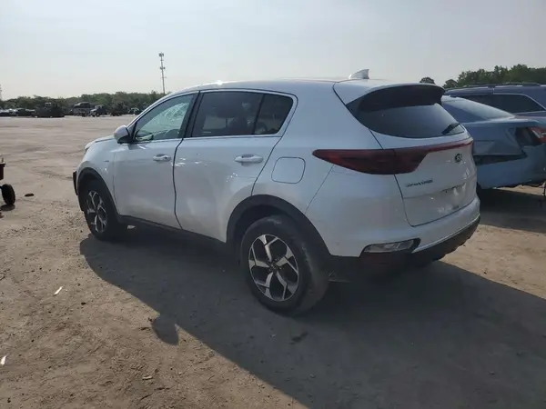 KNDPMCAC5N7024371 2022 KIA SPORTAGE - Image 2