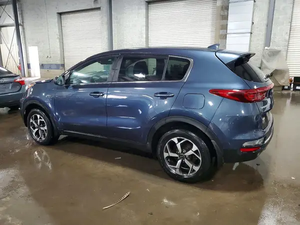 KNDPMCAC5N7950690 2022 KIA SPORTAGE - Image 2