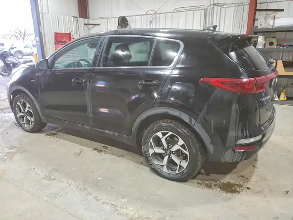 KNDPMCAC5N7952438 2022 KIA SPORTAGE - Image 2