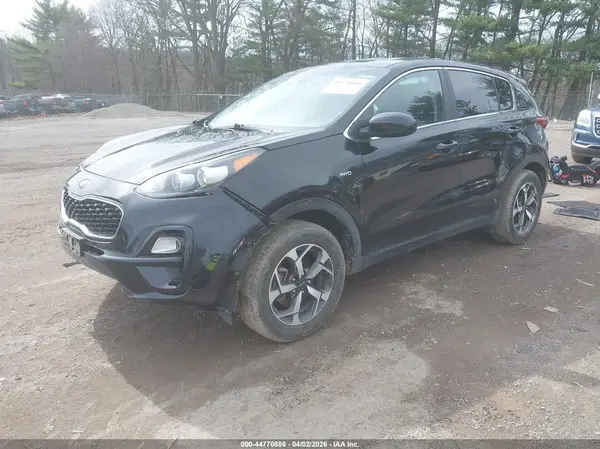KNDPMCAC5N7979302 2022 KIA SPORTAGE - Image 2